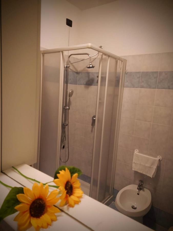 Rosy House Apartamento Lodi Exterior foto